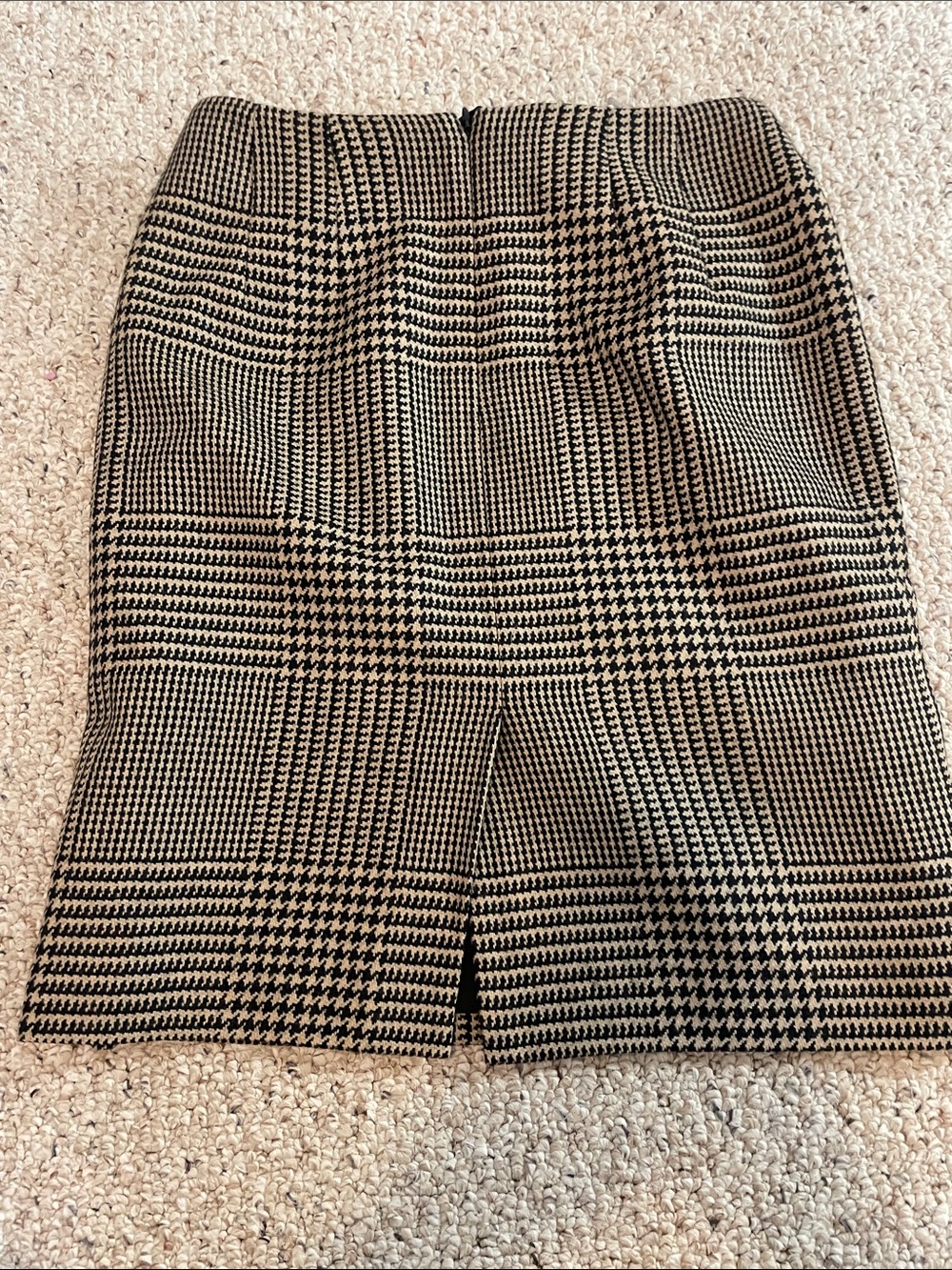 Talbots Black & Cream Houndstooth Pencil Skirt - Picture 3 of 3
